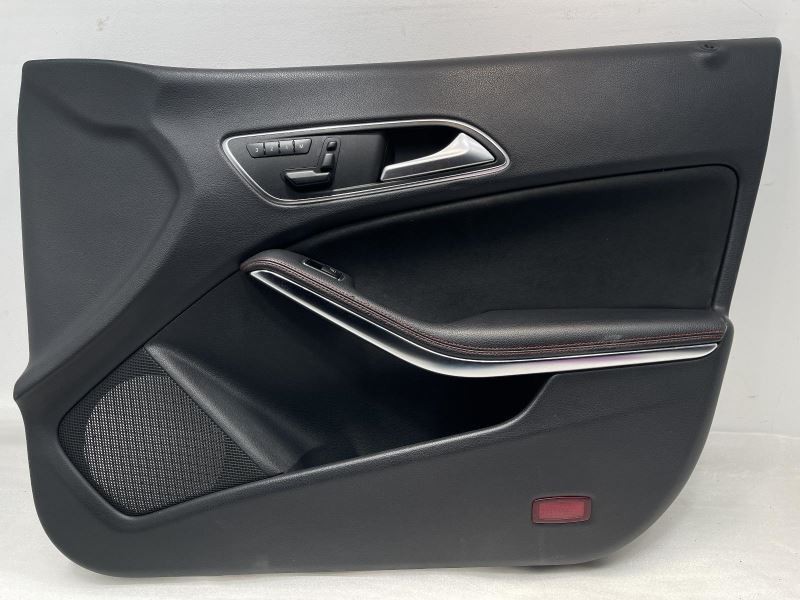 2014-17 MERCEDES CLA250 RIGHT FRONT DOOR PANEL BLACK TC:651A 18K 36866