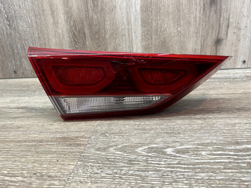 2017-18 Hyundai Elantra Sedan Limited LED Inner Trunk Lid Left 92403-F2120