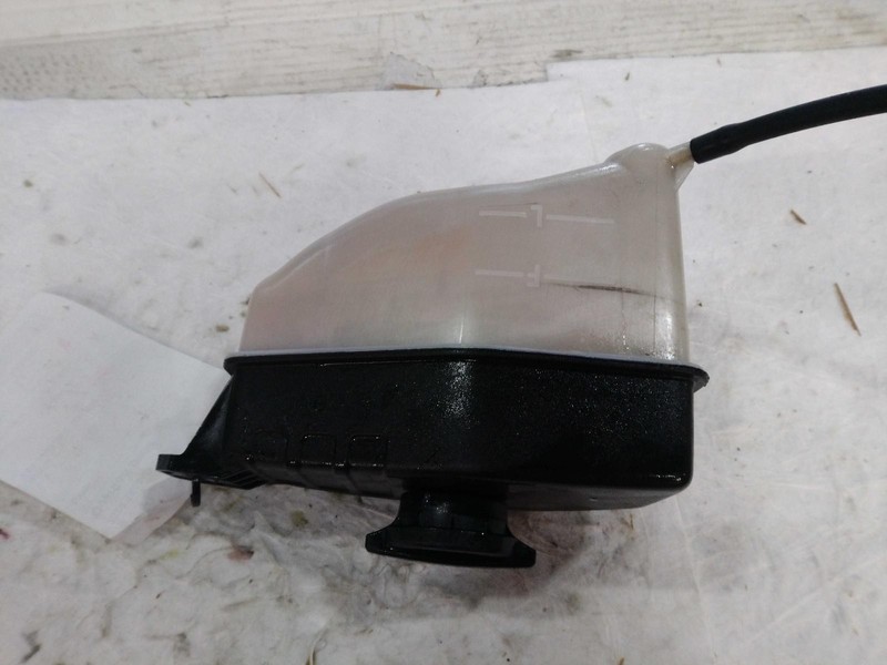 2022 KIA Telluride Engine Coolant Reservoir White OEM 25430S1000 57K Miles