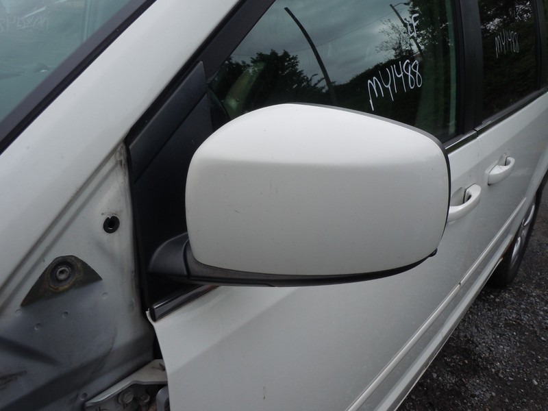 2009-2014 Volkswagen Routan Power Door Mirror Driver Left Electric PW1