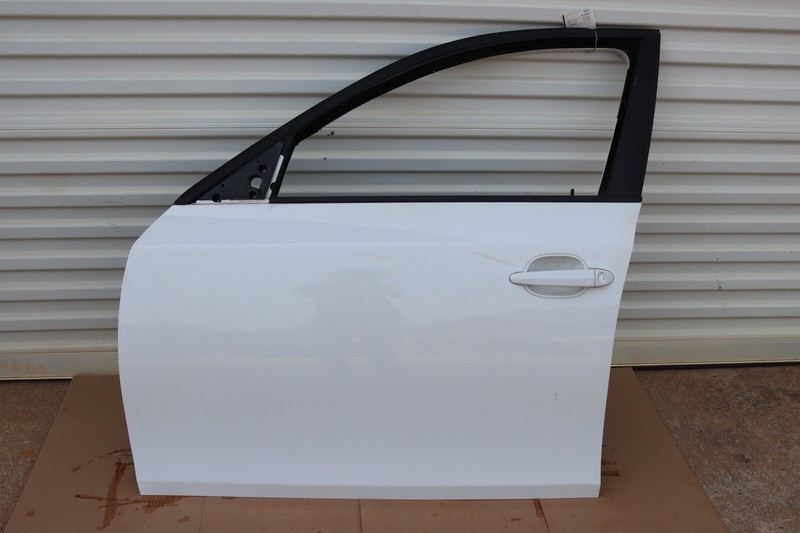 2008-2010 BMW 535I E60 FRONT LEFT DRIVER SIDE DOOR SHELL ALPINWEISS 3 OEM