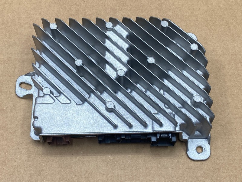 2020-2024 CADILLAC CT5 RADIO AUDIO AMP AMPLIFIRE MODULE OEM LOT797