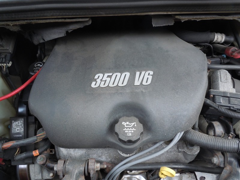 2006 06 Buick Rendezvous 3.5L Engine Appearance Cover Panel OEM