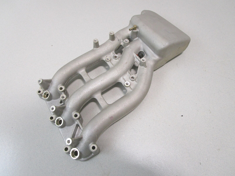 898103T01 Mercury Mariner Outboard 25 HP 4-Stroke Air Intake Manifold