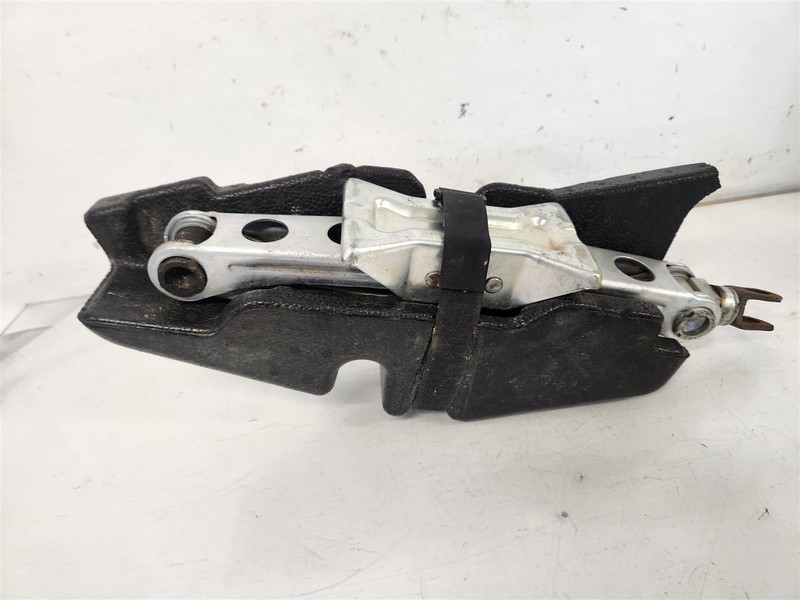 2016-2022 Honda Pilot Spare Jack & Trunk Tools Tool Set 89310-Tz5-A01