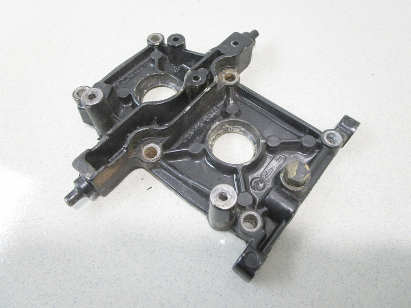 1019-7465A1 Mercury 7.5 75-9.8 110 Hp Outboard Cylinder Block Cover