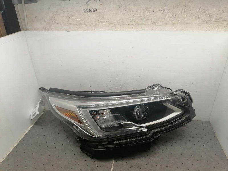Passenger Headlight LED Without Adaptive Fits 20 LEGACY 1443943