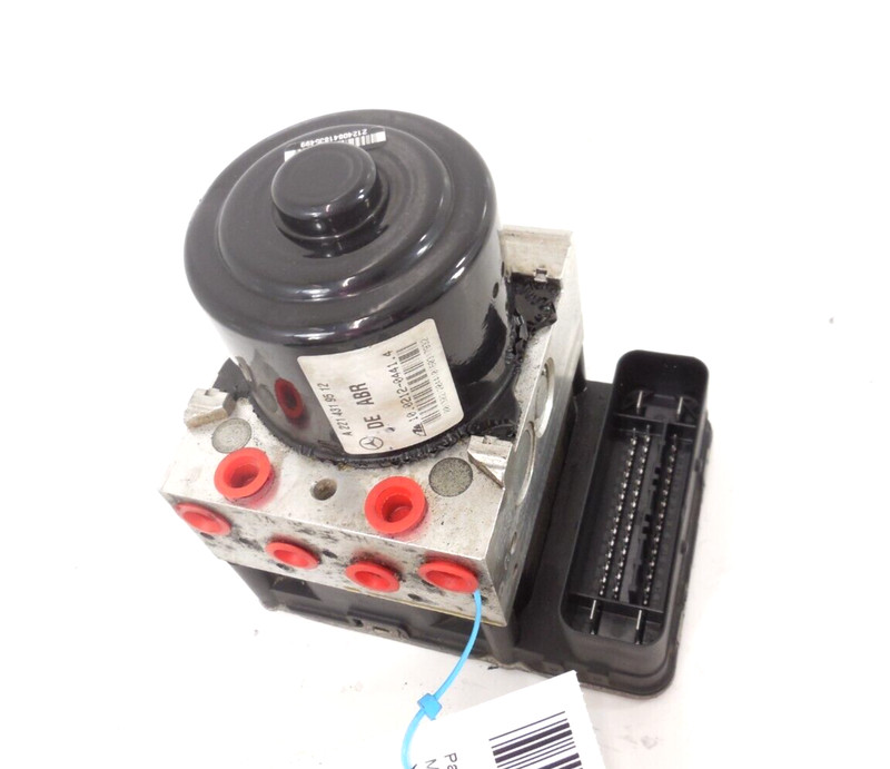2010 10 Mercedes-Benz S550 Anti Lock Brake ABS Pump OEM 2214319512