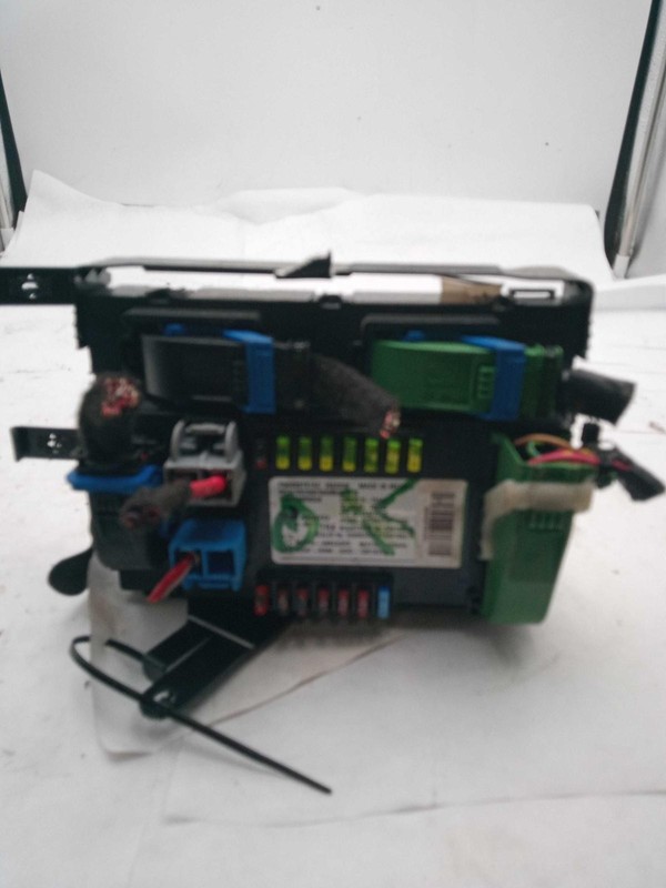 2019 Jeep Compass Body Control Module OEM 68409792AC 2.4L 82k Miles White