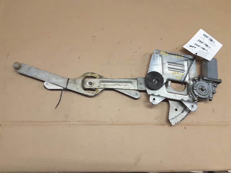95 96 97 98 99 00 01 02 03 04 05 S10 BLAZER R. FRT WINDOW REGULATOR ELEC 103522