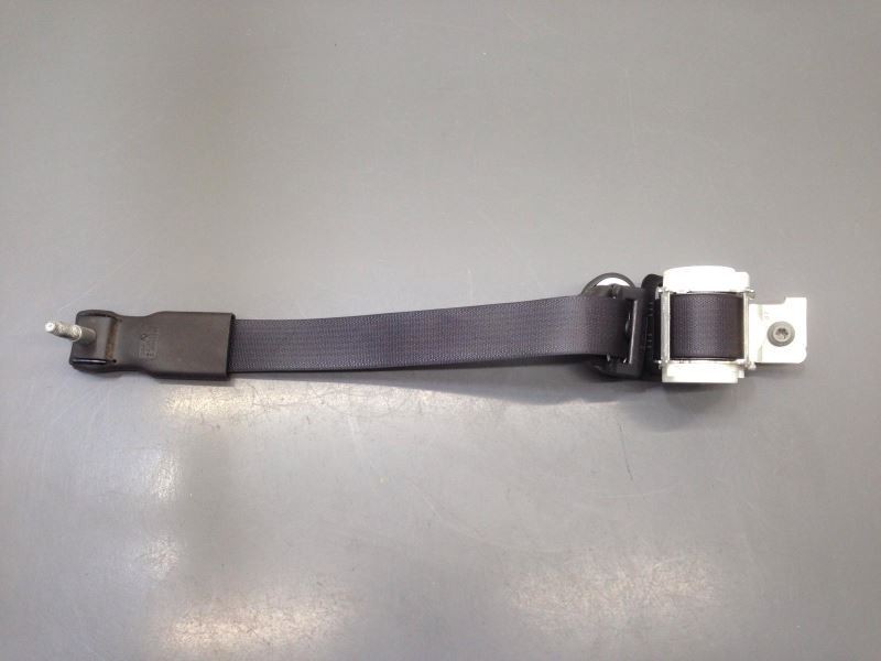 Left Rear 2nd Row Seat Belt Retractor Black Fits 2007-2009 Ford Expedition 74694