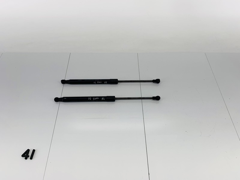 14-19 FIAT 500L FRONT RIGHT & LEFT HOOD BONNET LIFT CYLINDER SUPPORT SET OEM