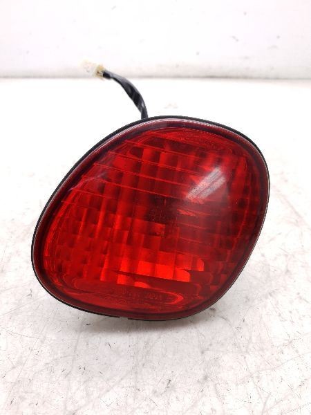 98-05 LEXUS GS300 PASSENGER SIDE REAR RIGHT TAIL LIGHT
