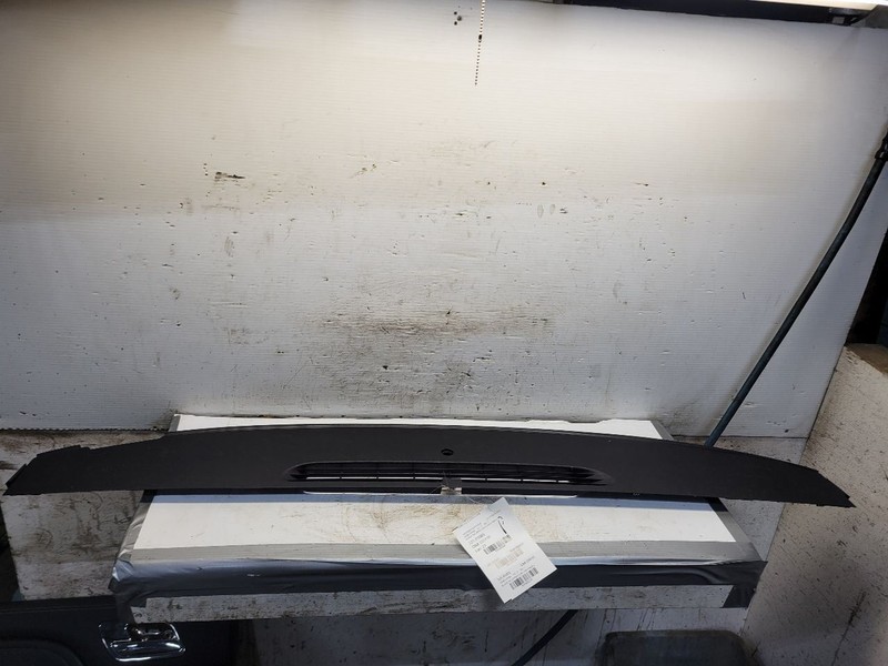 Upper Dash Vent Panel Fits 13-14 ESCALADE 1676341