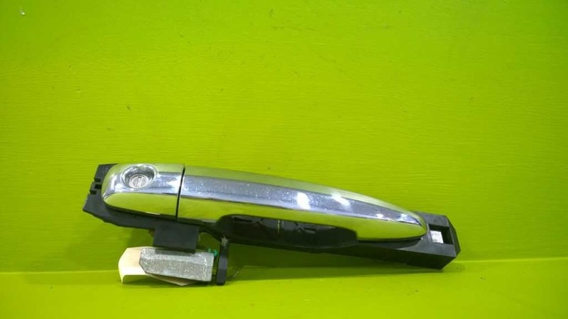 06-14 TRIBECA DRIVER LEFT FRONT EXTERIOR DOOR HANDLE OEM 3173-46