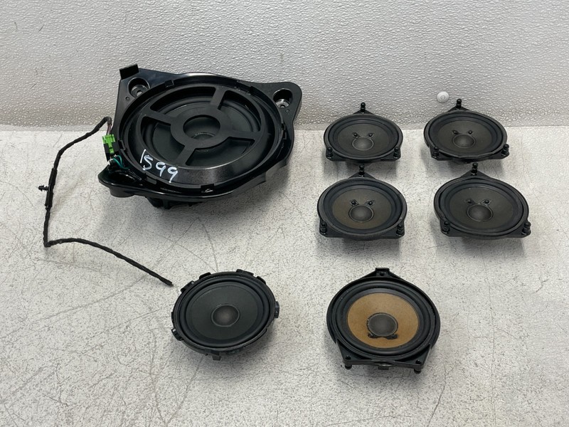 15 16 17 18 Mercedes C300 Audio Sound Door Speaker Set 1599 OEM