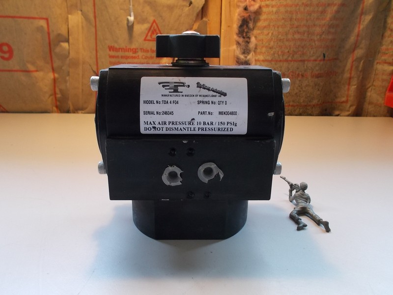 TruTorq TDA 4 F04 Pneumatic Actuator MEK004800 4820.090.35 *FREE SHIPPING*