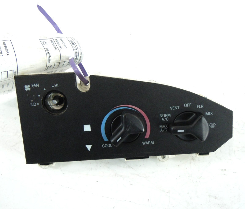 1998-2004 Ford E-250 Front A/C Heat Climate Temperature Control OEM