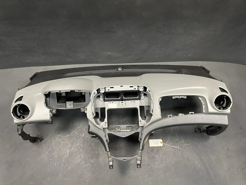 Dashboard Instrument Panel 2019 Chevrolet Sonic 42539453 2017 2018 2020