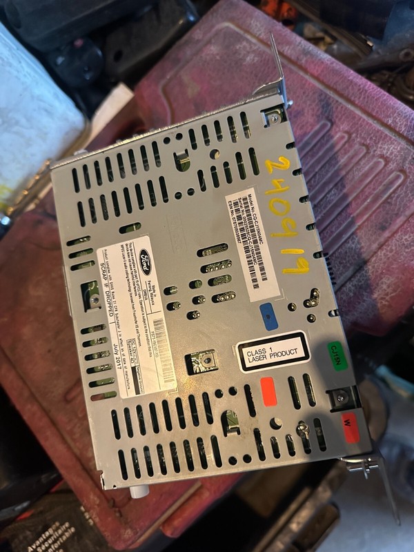 17-20 FORD FUSION ENGINE OEM RADIO STEREO CD PLAYER RECEIVER UNIT FS7T-19C107-YD