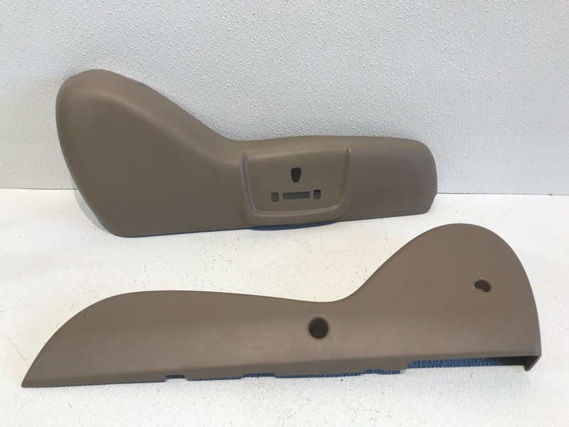 00-02 TOYOTA 4RUNNER RIGHT RH FRONT PASSENGER SEAT COVER TRIM OEM BEIGE