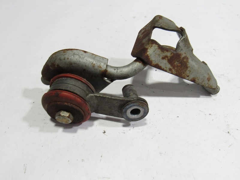 10-20 Bentley Mulsanne 2012 Exhaust Bracket Mount Support @1