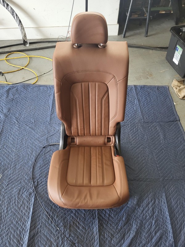 Used Oem Audi Rear Right Passenger Seat for 2018-2023 Q5 Premium 2.0L 4WD