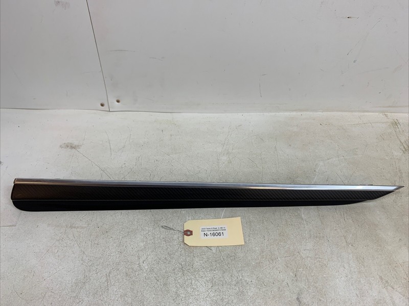 ⚡️2022-2024 Tesla X Plaid Door Carbon Fiber Decor Rear RH 1661564-00-C 16061 U8
