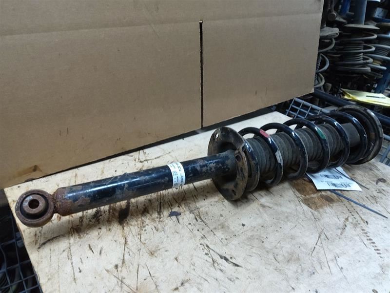 Passenger Right Strut Rear Sedan Fits 03-07 ACCORD 64309