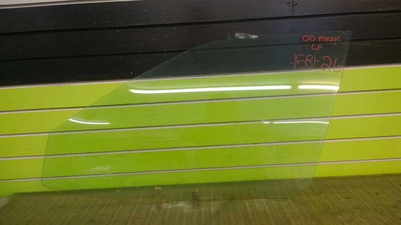 00 MITSUBISHI MIRAGE DE SDN DRIVER LEFT FRONT WINDOW DOOR GLASS OEM 1581-26