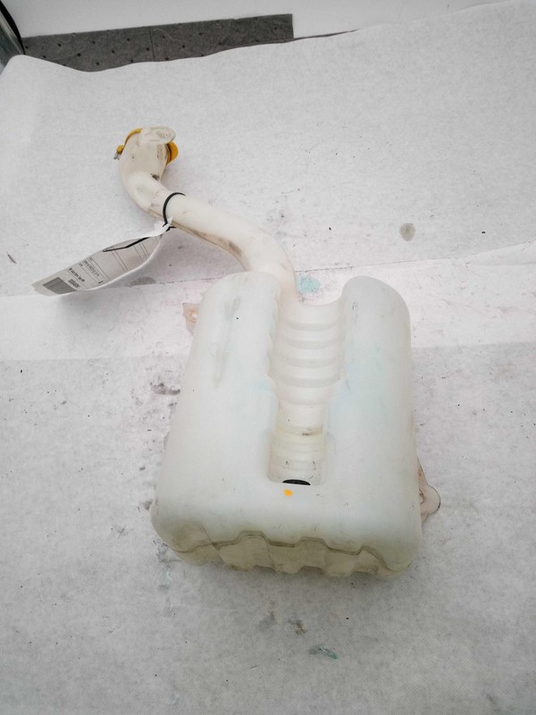 Used Washer Fluid Reservoir fits: 2011 Ford Focus without rear washer Grade B