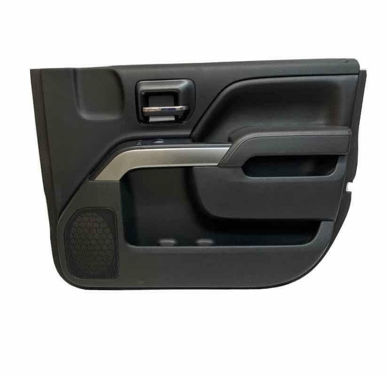 Chevy Silverado door panel trim 17 18 front right side black assy OEM 84354304