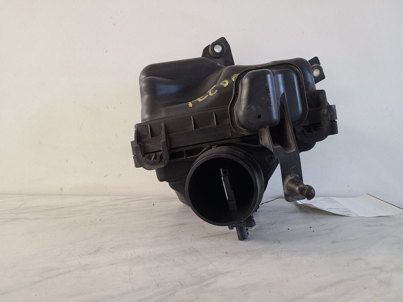 Driver Air Cleaner 3.0L VR30DDTT Fits 16-19 INFINITI Q50 575682
