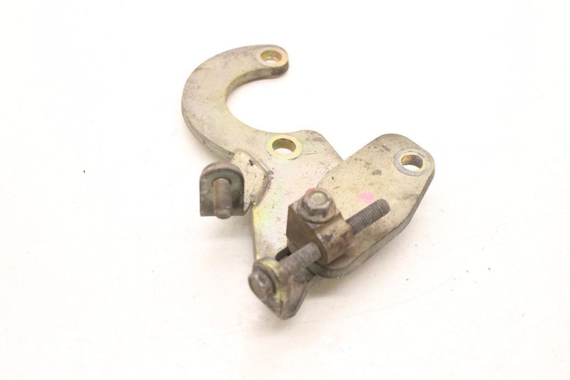 2001-2005 Mazda MX-5 Miata 1.8L Power Steering Pump Bracket