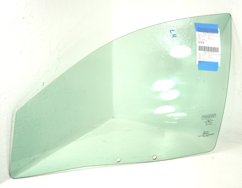2001-2003 Oldsmobile Aurora Front Door Window Glass Driver Left OEM