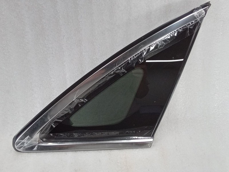 2009-2017 Infiniti FX35 IC 50353 Rear Passenger Side Quarter Glass 833001CA0A