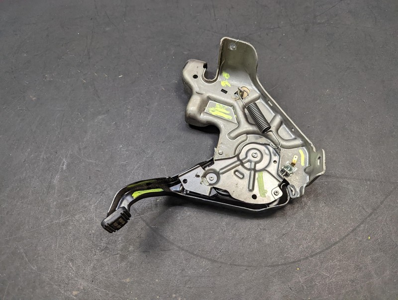Emergency Parking Brake Pedal 2015 Honda Odyssey 47100-TK8-A02 2011 2012-2017