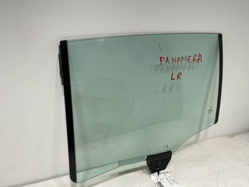 2010-2016 PORSCHE PANAMERA LEFT REAR DOOR WINDOW 47157