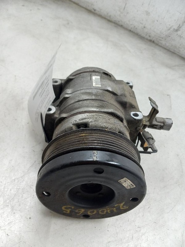 00-06 TOYOTA TUNDRA 4.7L 4WD AT AC COMPRESSOR