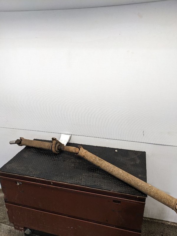 Front Drive Shaft 25.89" Long Fits 83-94 BLAZER S10/JIMMY S15 1195006