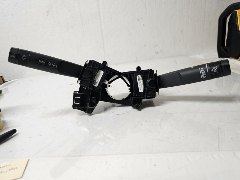 2010-2015 CHEVROLET CAMARO WINDSHIELD WIPER CONTROL SWITCH OEM 25991658