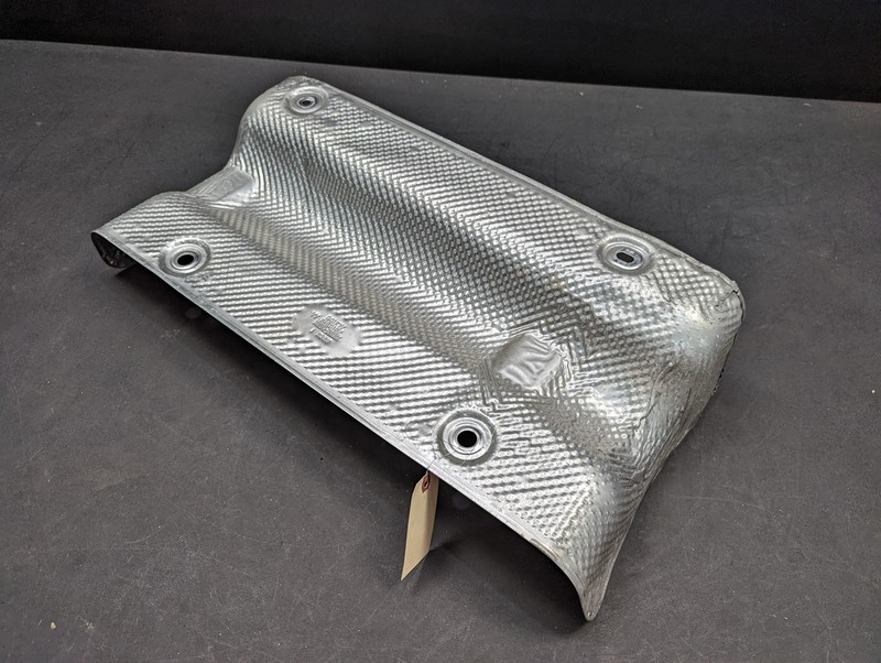 Fuel Tank Heat Shield 2019 Kia Optima 31220-D5500 2016 2017 2018 2020