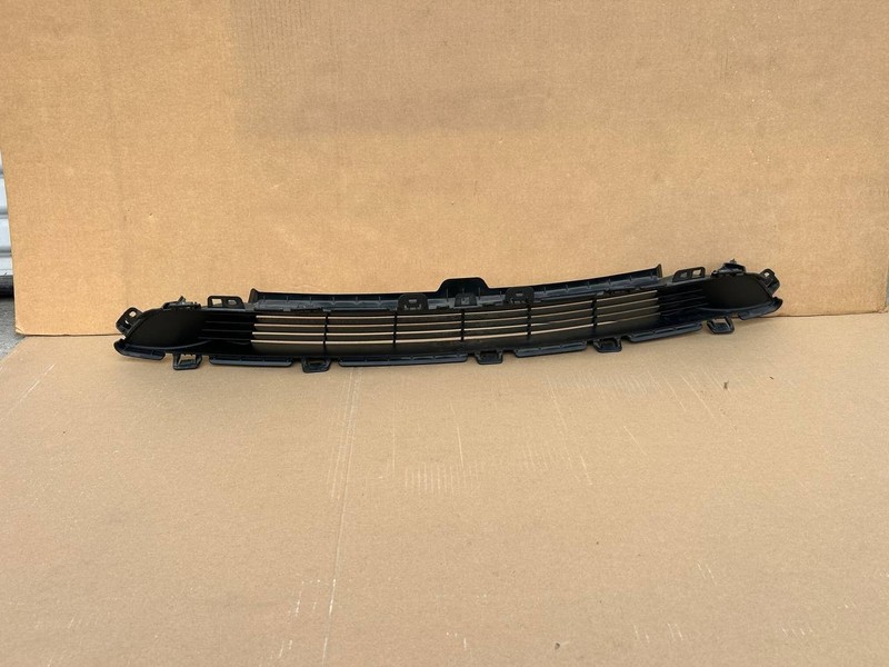 ✅ 2020-24 TESLA MODEL Y GRILLE FRONT CENTER LOWER1493759-00-A OEM