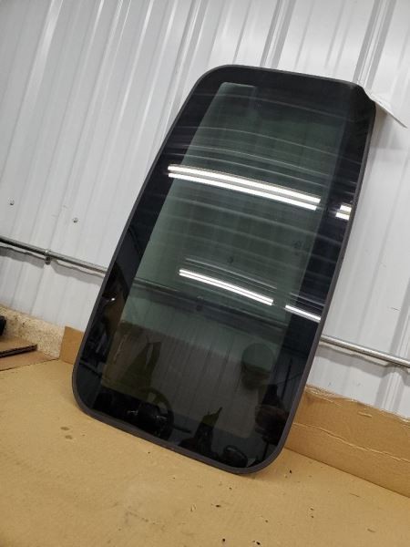 Roof Glass Only Fits 12-18 FOCUS 285302