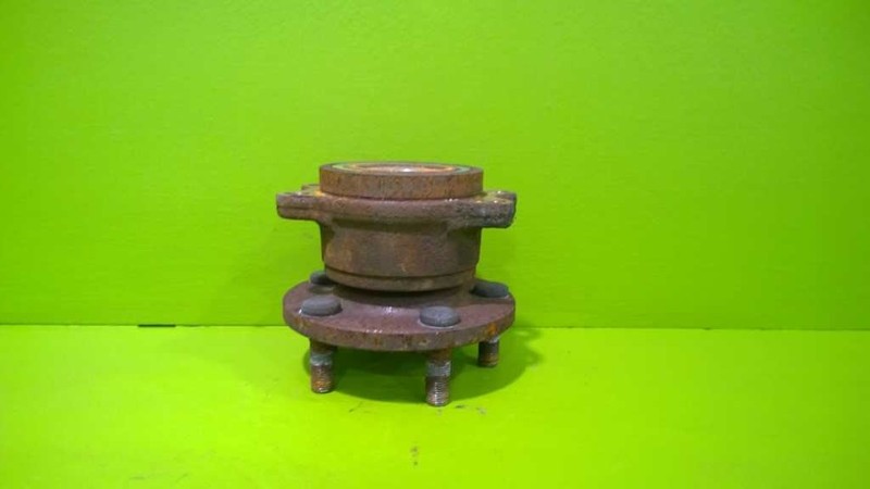 00 01 02 03 04 SUBARU OUTBACK REAR WHEEL HUB OEM 3061-59
