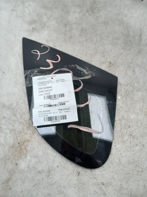11 12 13 14 15 16 17 LEXUS CT200H PREMIUM PASSENGER RIGHT QUARTER GLASS