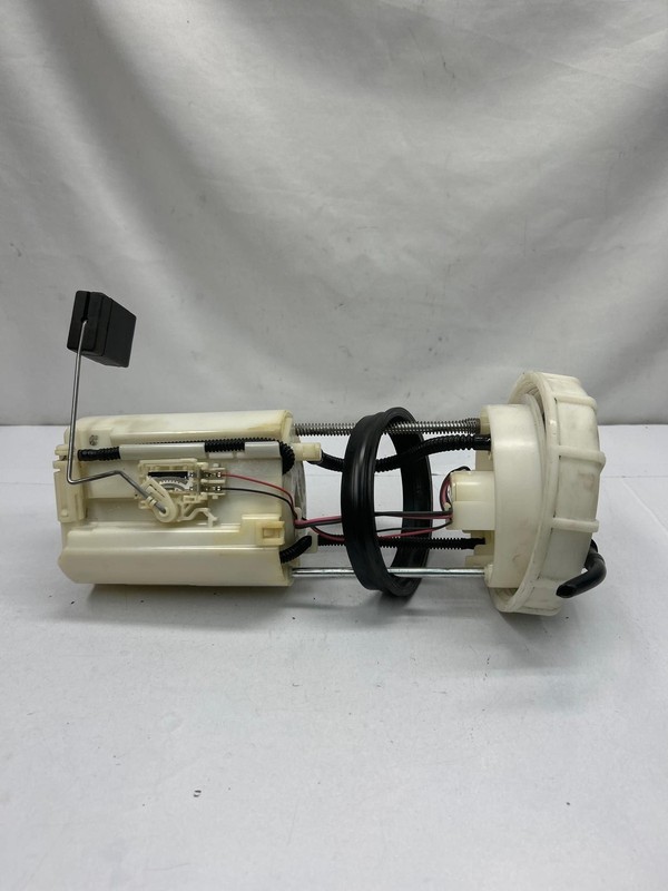 2019 to 2025 Toyota Corolla fuel pump assembly 2.0L HB