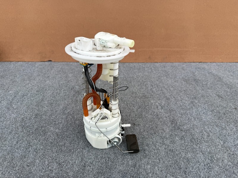 INFINITI QX60 22-25 OEM FUEL PUMP WITH LEVEL SENSOR ASSEMBLY 3.5L