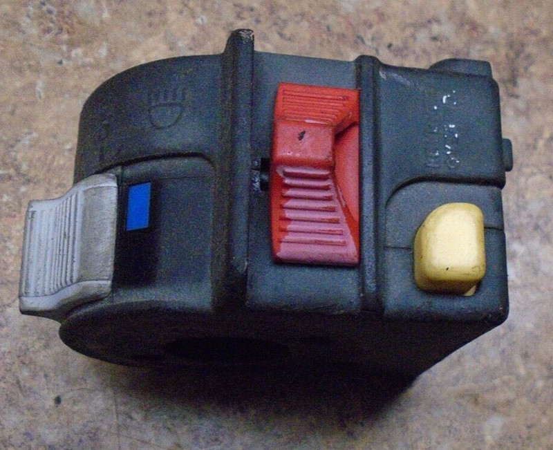 2000 Polaris Magnum 325 4X4 ATV Right Side Handlebar Switches Switch Lights 2001