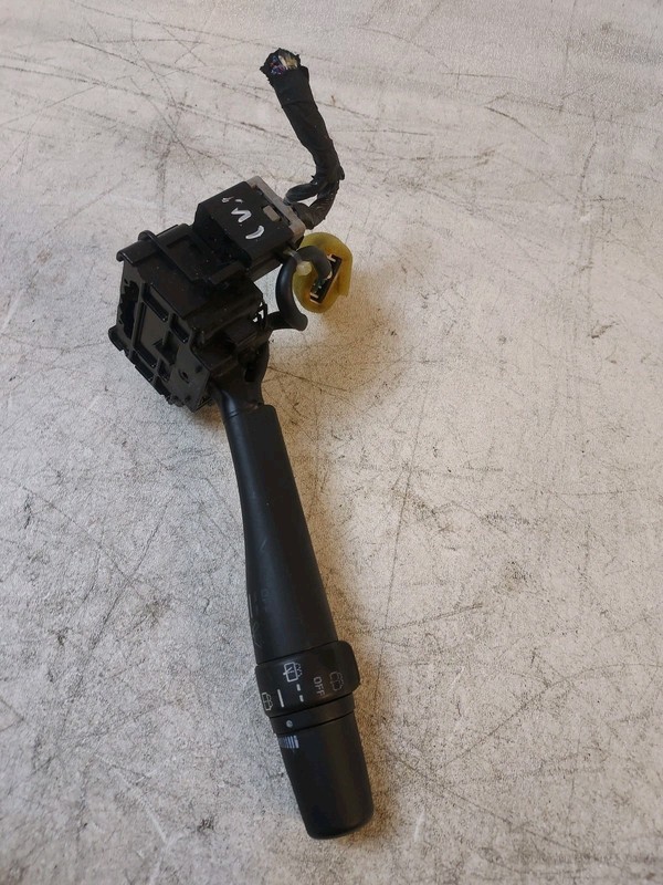 Column Switch Wiper Fits 99-00 INFINITI QX4 267430 oem
